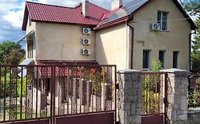 M&M Apartments